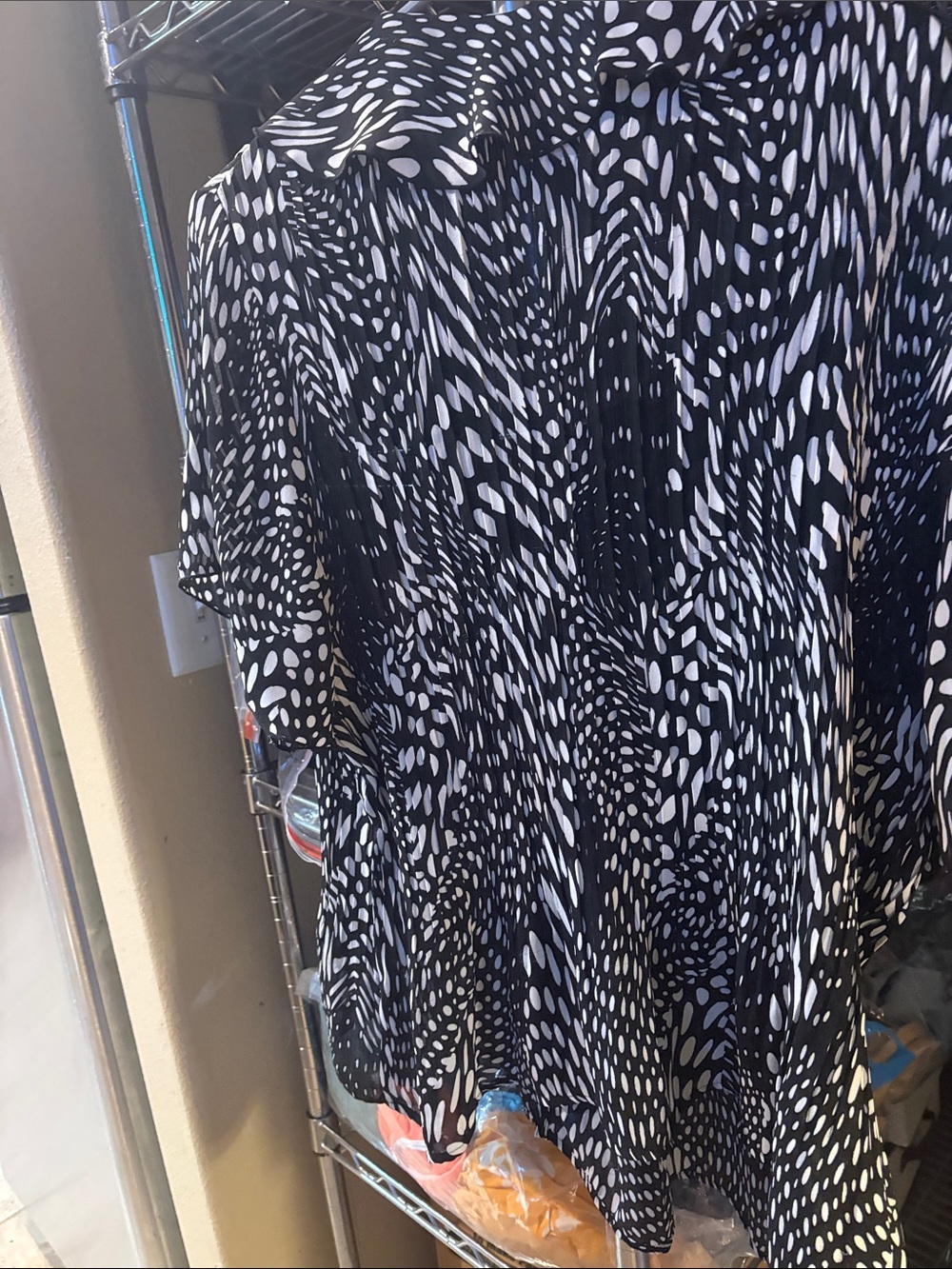 George Black & White Ruffle-Front Printed Blouse - Picture 7 of 10
